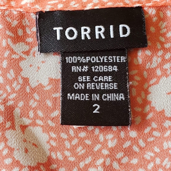 Torrid Tank cross-cross gently used plus size 2 - Picture 3 of 3
